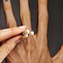 Женское серебряное кольцо с культив. жемчугом - фото 2
