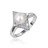 Женское серебряное кольцо с культив. жемчугом и куб. циркониями