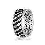 Серебряное обручальное кольцо с куб. циркониями, 858318