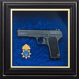 Коллаж "Пистолет ТТ и эмблема Национальной гвардии Украины" 0206016087, 1774303