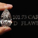 Harry Winston платят рекордную цену за бриллиант весом в 101,73 кар на Christies