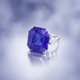 Рекордная цена сапфира на гонконгских торгах Bonhams
