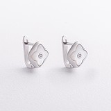Серебряные серьги с клевером, перламутром и фианитами onx123538