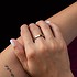 Женское золотое кольцо с эмалью - фото 3