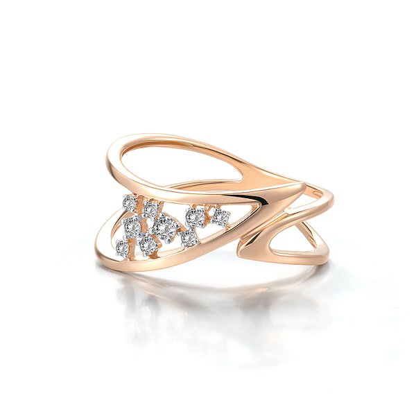 Женское золотое кольцо с бриллиантами