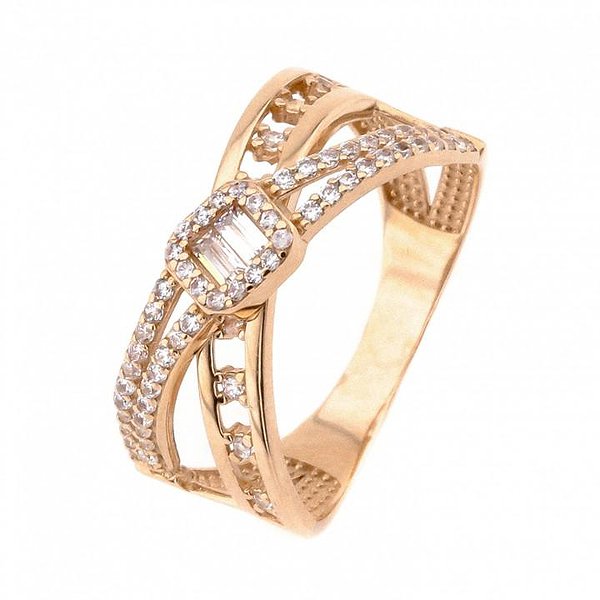 Женское золотое кольцо с куб. циркониями