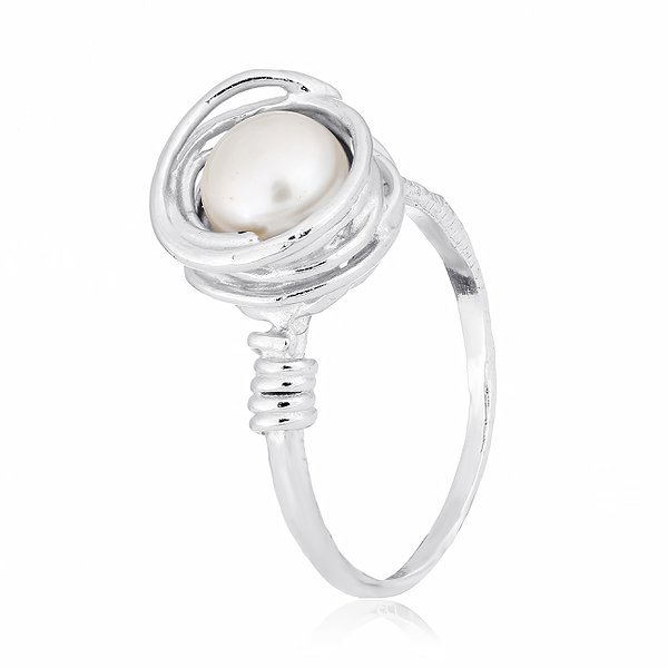 Женское серебряное кольцо с жемчугом