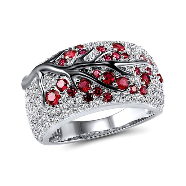 Женское серебряное кольцо с куб.циркониями