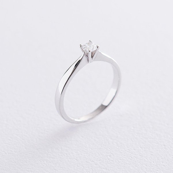 Золотое кольцо с Swarovski Zirconia