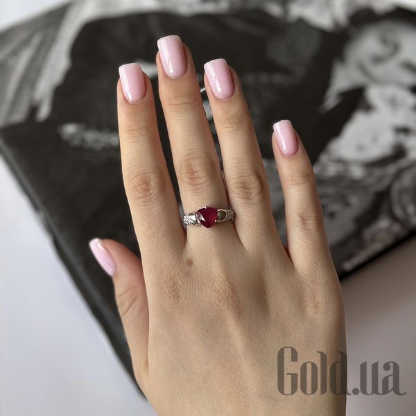 Каблучка Fresh Jewelry Жіноча срібна каблучка з куб. цирконіями і рубіном, 17.5