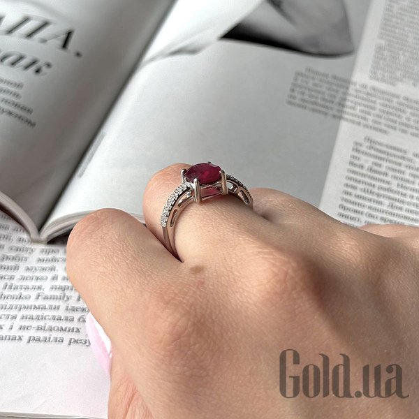 Каблучка Fresh Jewelry Жіноча срібна каблучка з куб. цирконіями і рубіном, 18