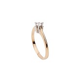 Золотое кольцо с бриллиантом, 1688098
