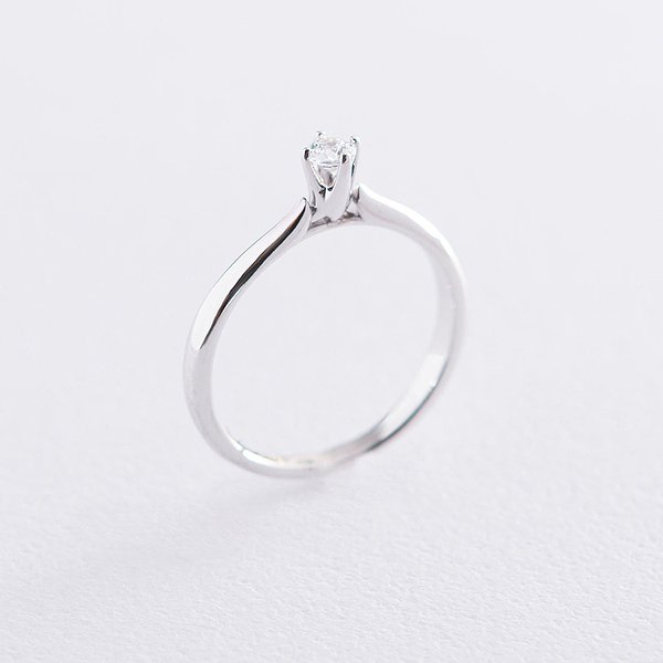 Золотое кольцо с Swarovski Zirconia