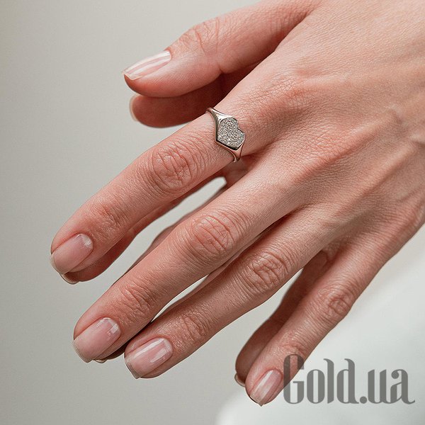 

Кольцо Украина, Золотое кольцо с куб. циркониями, 17