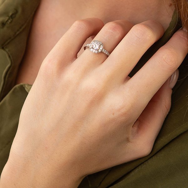 Серебряное кольцо с фианитами onx773 – изображение 4