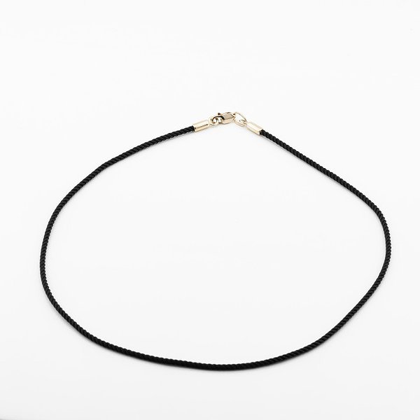 Шелковый шнурок с золотым замком