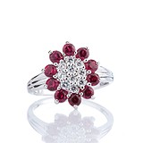 Женское серебряное кольцо с куб. циркониями и синт. рубинами, 1354317