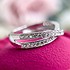 Женское серебряное кольцо с куб. циркониями - фото 3