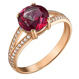 Женское золотое кольцо с синт. рубином и куб. циркониями
