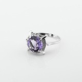 Жіноче срібне кільце з куб. цирконіями та аметистом, 1798244