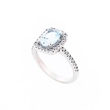 Женское серебряное кольцо с топазом и куб. циркониями, 1615462