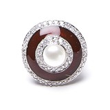 Женское серебряное кольцо с куб. циркониями, искусств. жемчугом и эмалью, 1311337