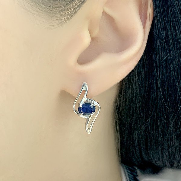 Серебряные серьги с сапфирами gs2000501 – изображение 3