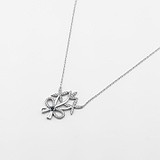 Серебряное колье с куб. циркониями