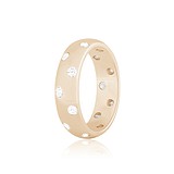 Серебряное обручальное кольцо с куб. циркониями в позолоте, 864145