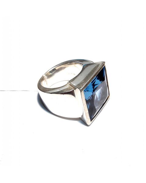 Thomas Sabo Женское серебряное кольцо с куб. цирконием TR1581-1-023