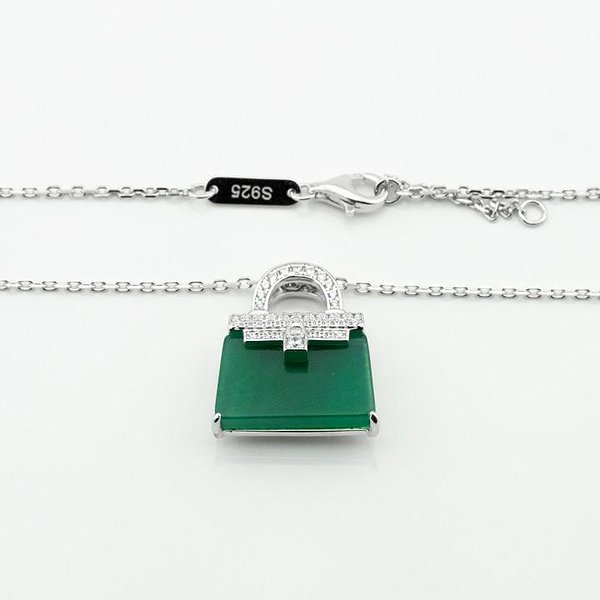 Серебряное колье с куб. циркониями DIA3401097