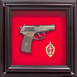 Пістолет Макарова та емблема БКОЗ СБУ 0206016088