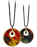 Goebel Кулон на шнурке с кристаллами Swarovski в позолоте, 1798054