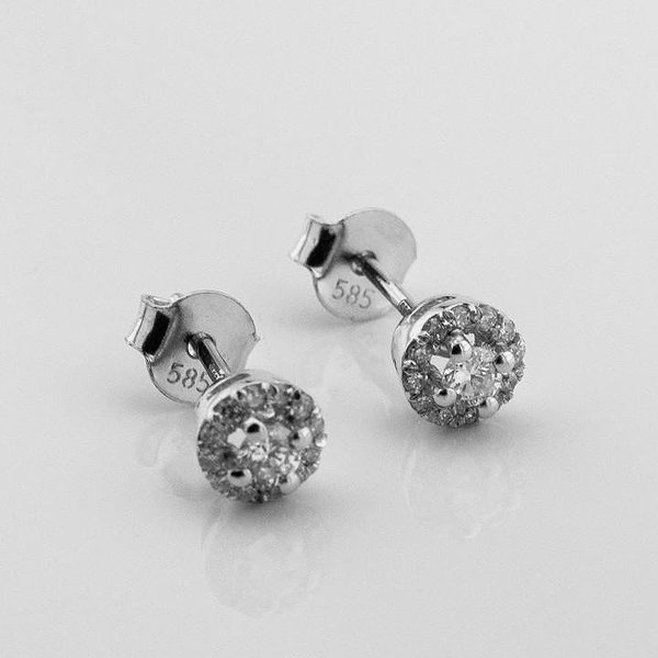 Золотые серьги с бриллиантами