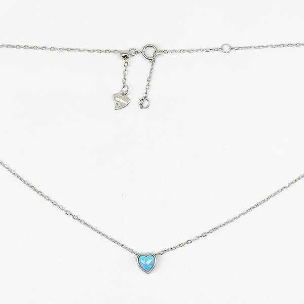 Серебряное колье с опалом