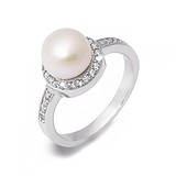Женское серебряное кольцо с жемчугом и куб. циркониями, 142295