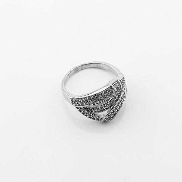 Женское серебряное кольцо с куб. циркониями DIA3102781 – изображение 2