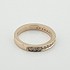 Золотое обручальное кольцо с бриллиантами - фото 2