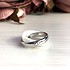 Серебряное обручальное кольцо с керамикой и куб. цирконием - фото 2
