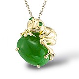 Золотой кулон с изумрудами и жадеитом, 1797112